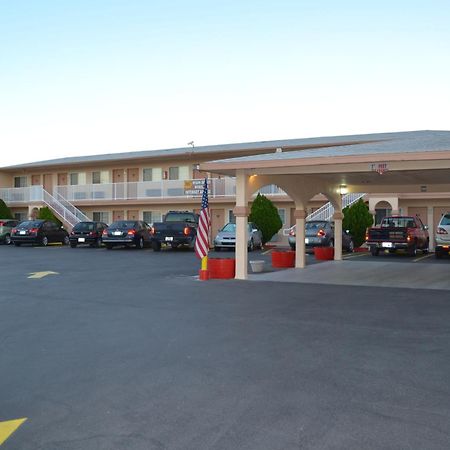 Budget Inn Needles Buitenkant foto