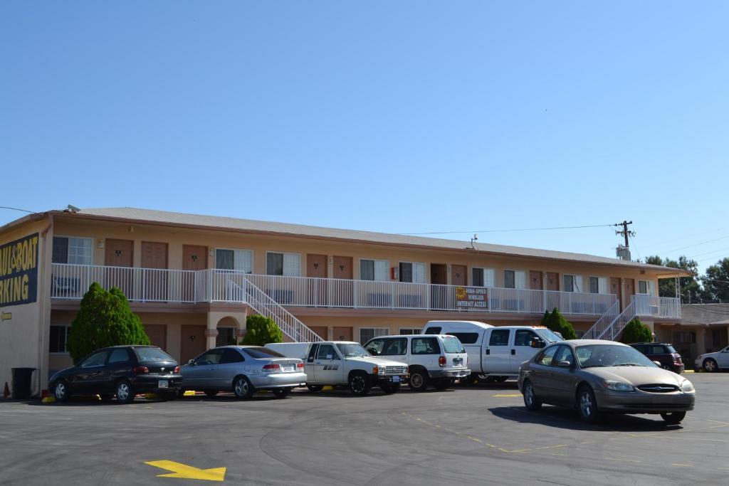 Budget Inn Needles Buitenkant foto
